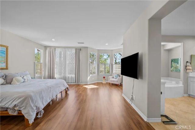 23912 Lakeside Road, Valencia, CA 91355