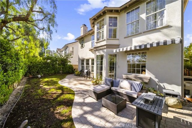 23912 Lakeside Road, Valencia, CA 91355