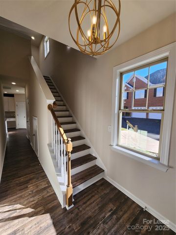 326 Sadie Drive, Matthews, NC 28105