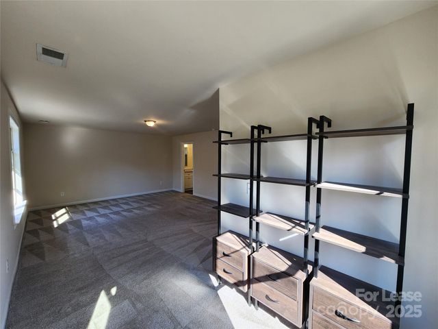 326 Sadie Drive, Matthews, NC 28105