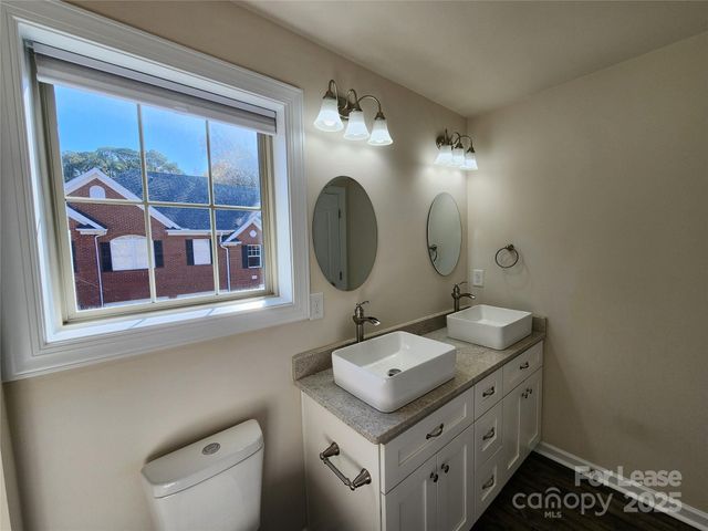 326 Sadie Drive, Matthews, NC 28105