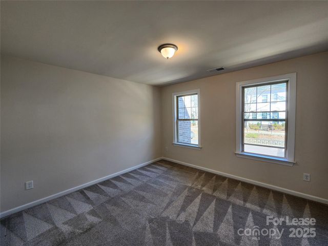 326 Sadie Drive, Matthews, NC 28105