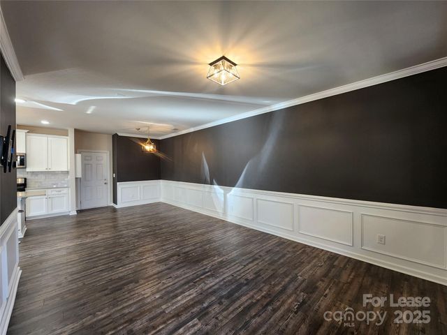 326 Sadie Drive, Matthews, NC 28105