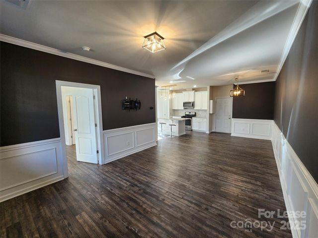 326 Sadie Drive, Matthews, NC 28105