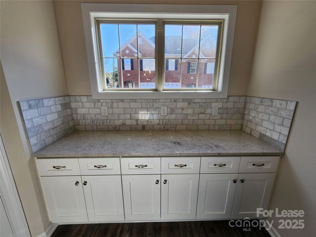 326 Sadie Drive, Matthews, NC 28105