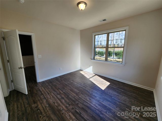 326 Sadie Drive, Matthews, NC 28105