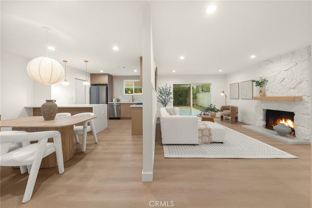 952 Cheyenne, Costa Mesa, CA 92626