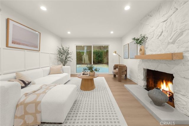 952 Cheyenne, Costa Mesa, CA 92626