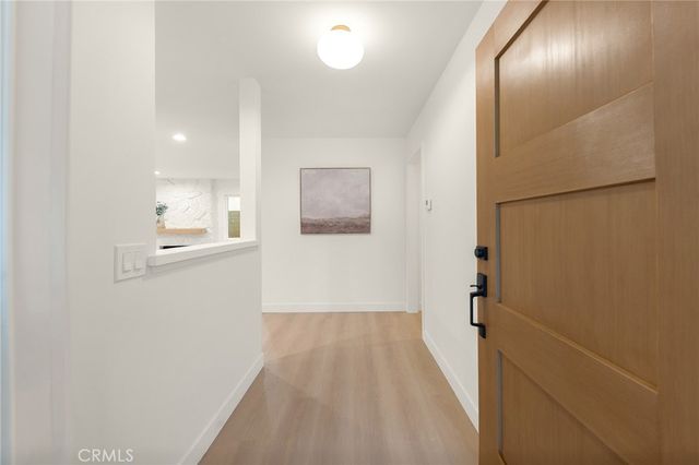 952 Cheyenne, Costa Mesa, CA 92626