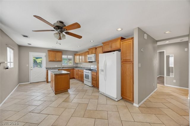 132 Cedar Street, Henderson, NV 89015