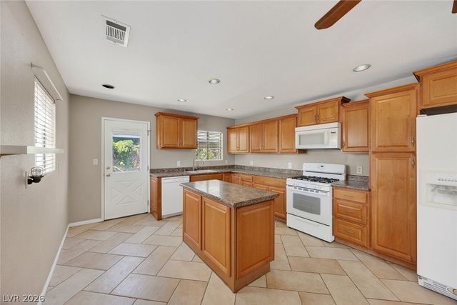 132 Cedar Street, Henderson, NV 89015