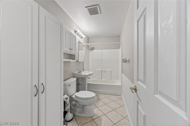132 Cedar Street, Henderson, NV 89015