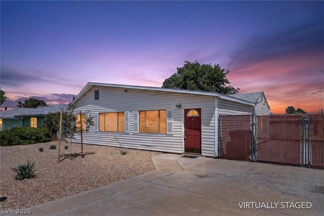 132 Cedar Street, Henderson, NV 89015