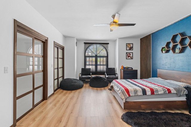 402 Wild Oak DRIVE, Manitowoc, WI 54220