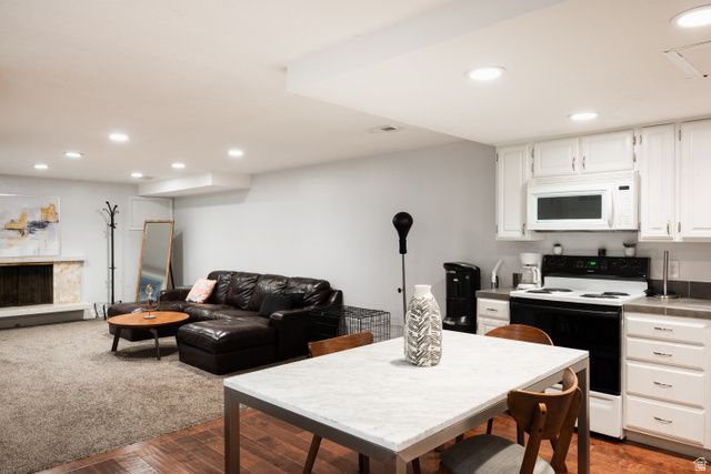 5615 S LAURELWOOD, Holladay, UT 84121