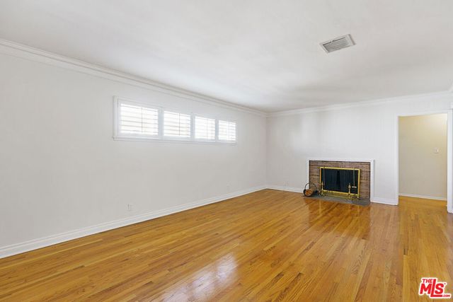 1744 S Genesee Avenue, Los Angeles, CA 90019