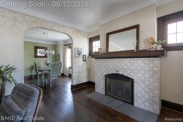 675 W Hazelhurst Street, Ferndale, MI 48220