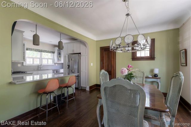 675 W Hazelhurst Street, Ferndale, MI 48220