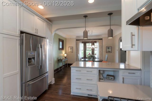 675 W Hazelhurst Street, Ferndale, MI 48220