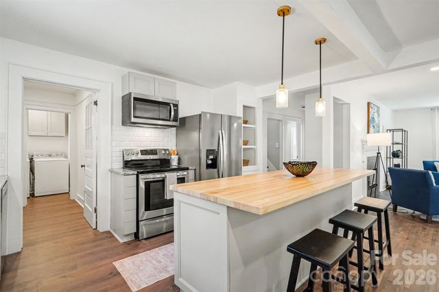127 Cedar Drive NW, Concord, NC 28025