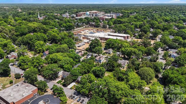 127 Cedar Drive NW, Concord, NC 28025