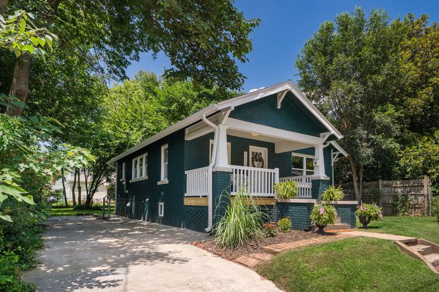 1219 N Concord Avenue, Springfield, MO 65802