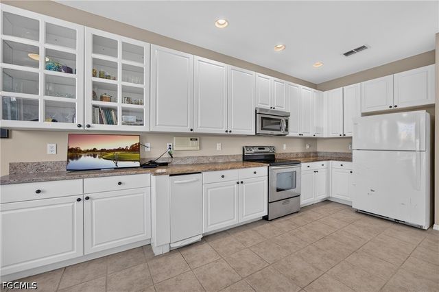 9141 Los Lagos CT 101, Bonita Springs, FL 34135