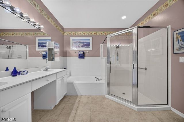 9141 Los Lagos CT 101, Bonita Springs, FL 34135