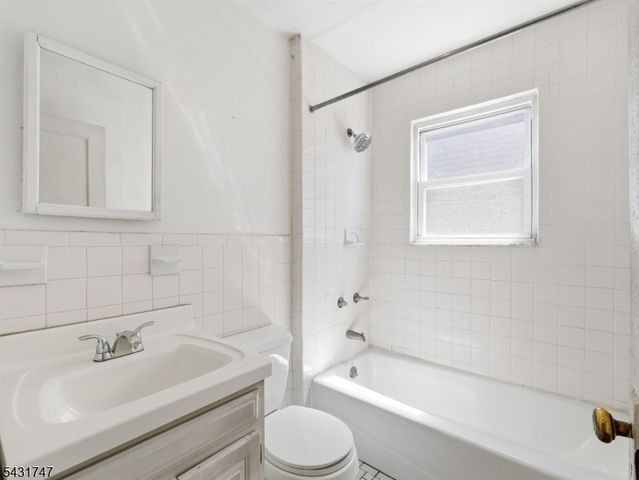 221 Ralph St, Belleville Twp., NJ 07109