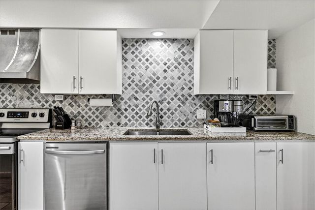 14142 E Cabana St 6A, Corpus Christi, TX 78418