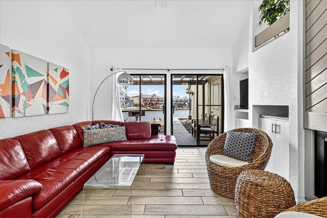 14142 E Cabana St 6A, Corpus Christi, TX 78418