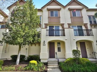 152 Heligan Ln 3, Livermore, CA 94551