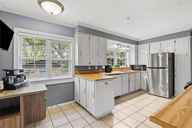 1512 Withers Avenue, Mobile, AL 36618