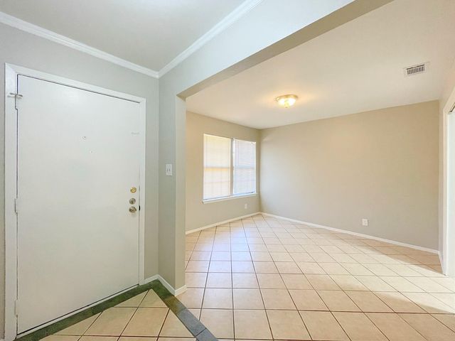 11108 BLOSSOM BELL DR, Austin, TX 78758