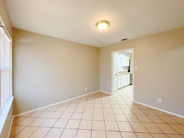 11108 BLOSSOM BELL DR, Austin, TX 78758