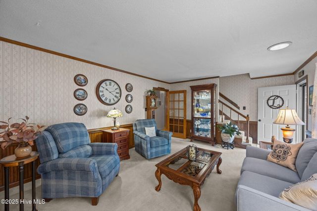 2200 Oakview Drive, New Bern, NC 28562