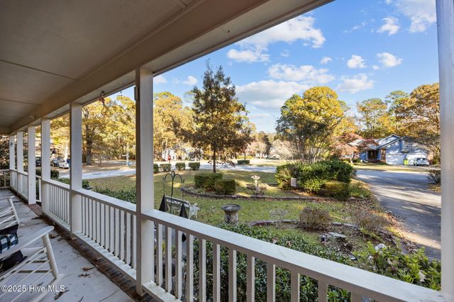 2200 Oakview Drive, New Bern, NC 28562