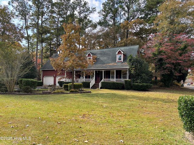 2200 Oakview Drive, New Bern, NC 28562