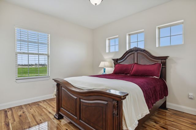 14037 Fm 1173, Krum, TX 76249