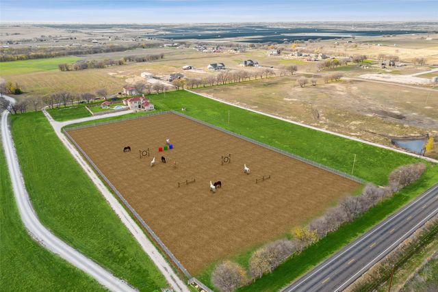 14037 Fm 1173, Krum, TX 76249