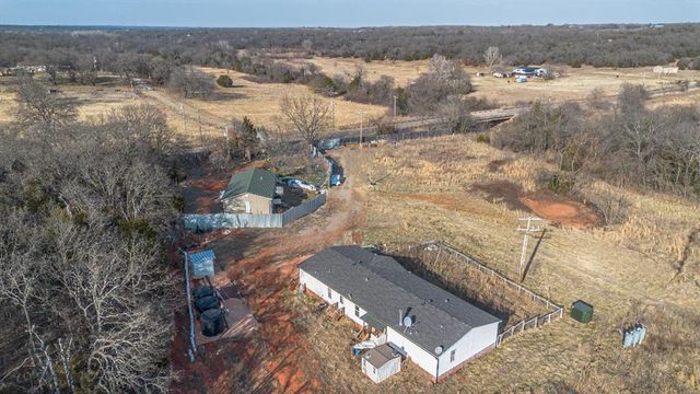 19744 E Etowah Road, Noble, OK 73068