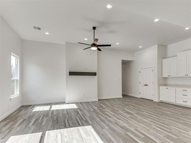 722 E Grant Avenue, Guthrie, OK 73044