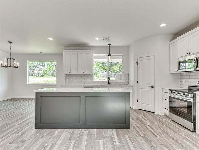 722 E Grant Avenue, Guthrie, OK 73044