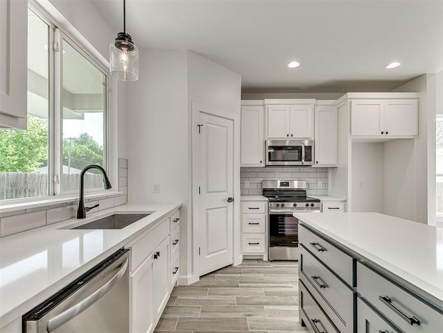 722 E Grant Avenue, Guthrie, OK 73044