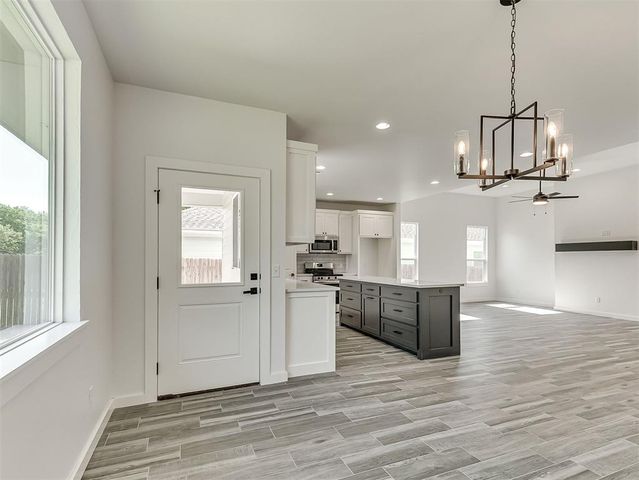 722 E Grant Avenue, Guthrie, OK 73044