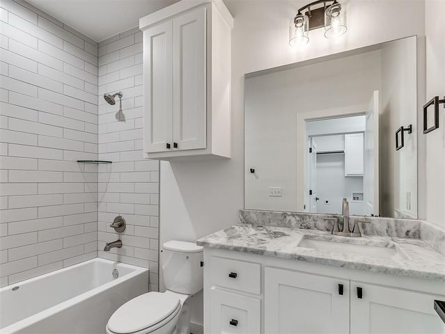 722 E Grant Avenue, Guthrie, OK 73044