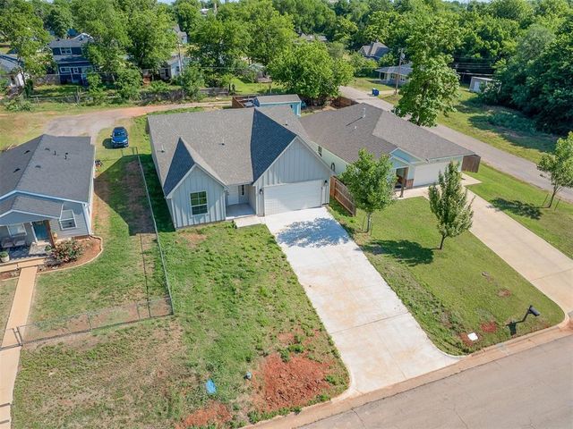 722 E Grant Avenue, Guthrie, OK 73044