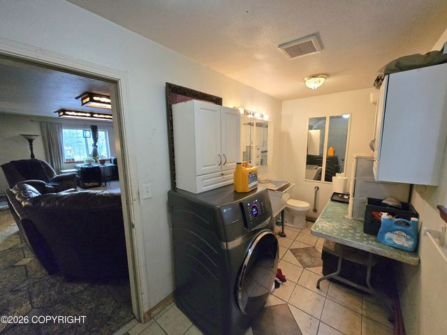 2830 S Beechwood Circle, Big Lake, AK 99652