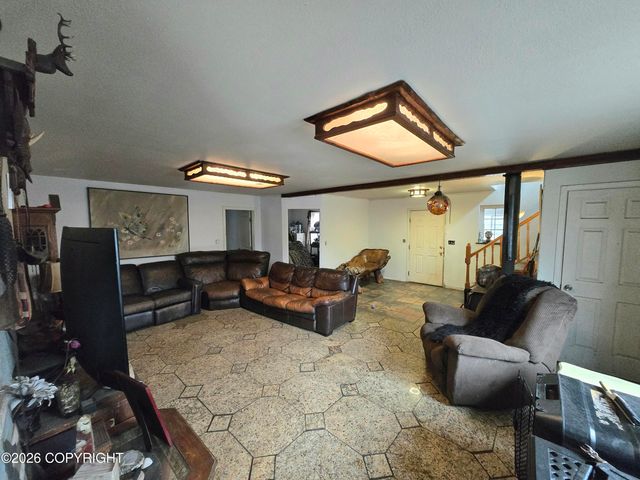 2830 S Beechwood Circle, Big Lake, AK 99652