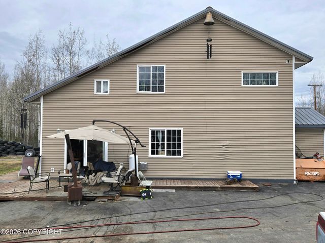 2830 S Beechwood Circle, Big Lake, AK 99652